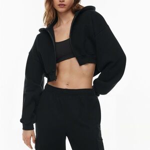 Aritzia - Cozy Fleece Mega Cropped Zip Hoodie
